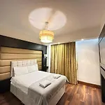 Marble Arch Beautiful Apartment